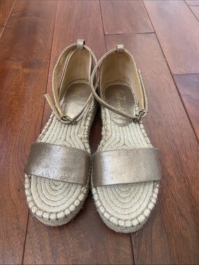 Splendid Metallic Gold Leather Espadrille Sandals with Ankle Strap